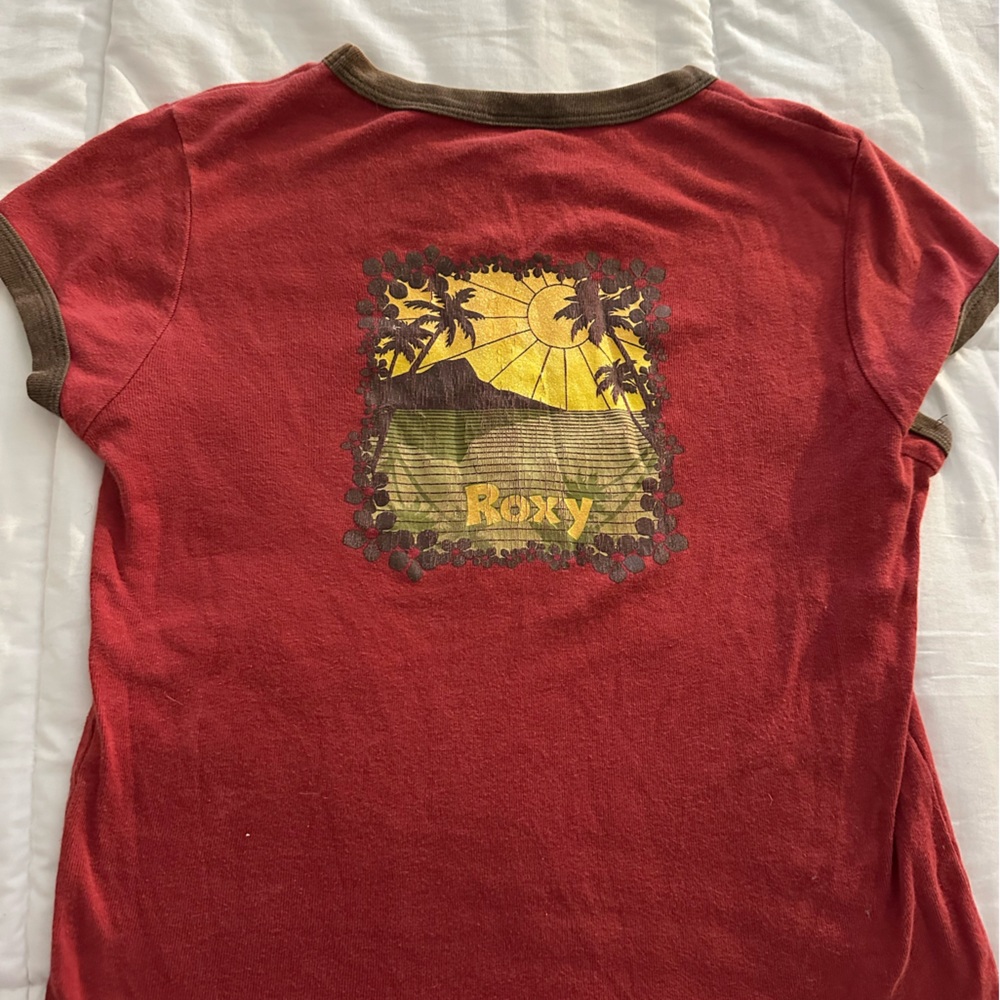 Roxy Red and Brown Graphic Tee